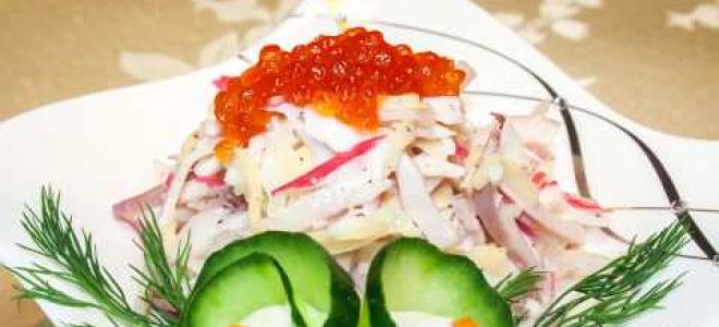 Салат «царский» с крабовыми палочками и кальмарами, рецепт с фото