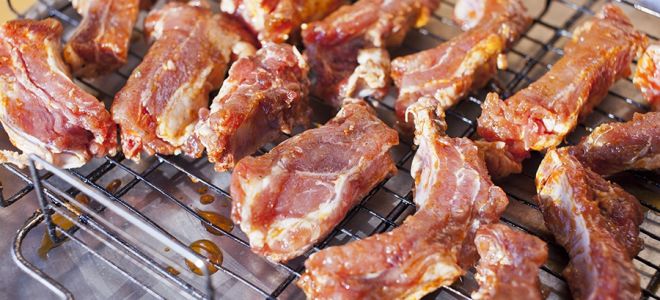 Маринад для ребрышек из свинины – свиные ребрышки на мангале, рецепт с фото