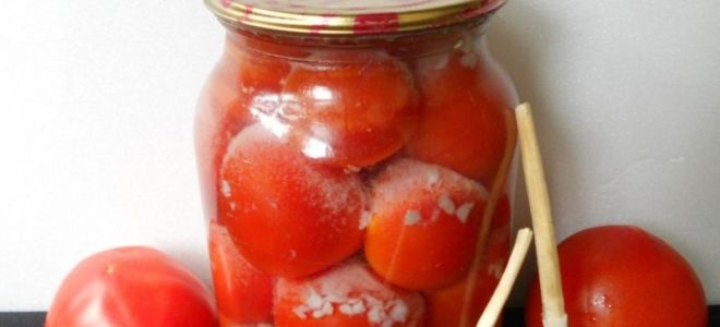 Пикантные помидоры с чесноком на зиму, рецепт с фото