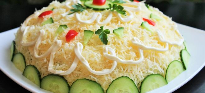 Салат «курочка ряба» с курицей и грибами рецепт с фото