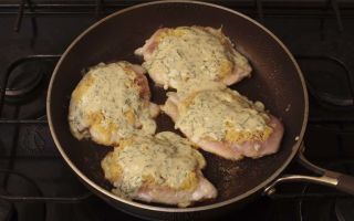 Куриные отбивные с сыром на сковороде рецепт с фото
