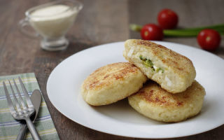 Пирожки с картошкой в духовке, простой пошаговый рецепт с фото