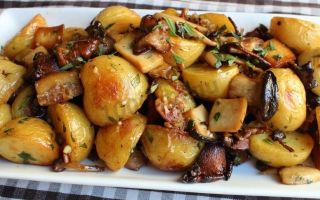 Картошка с грибами в духовке рецепт с фото