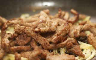 Битые огурцы по-китайски – рецепт закуски с фото